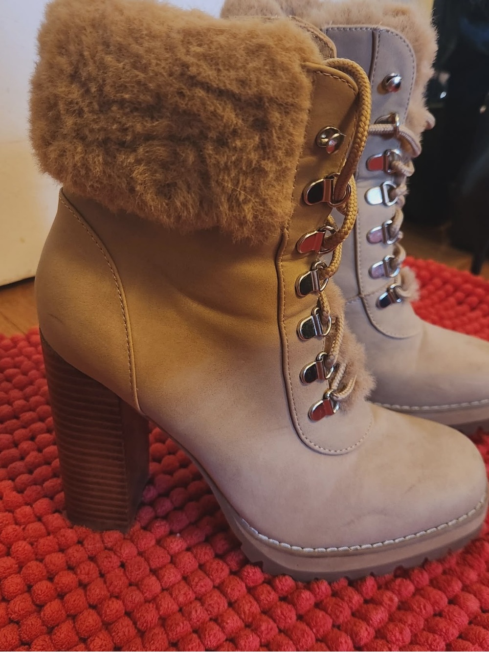 Faux Shearling Lace-Up Women's Ankle Boots - Beige